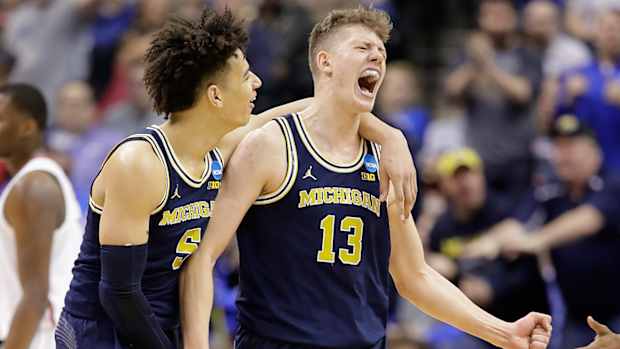 michigan-beats-louisville.jpg